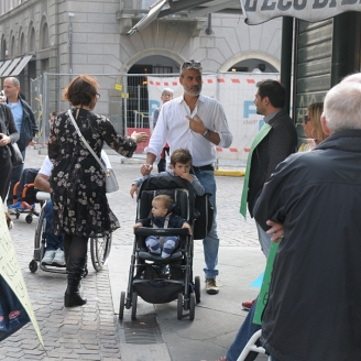 Preparativi per il corteo