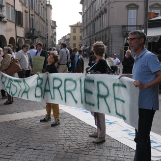 Preparativi per il corteo